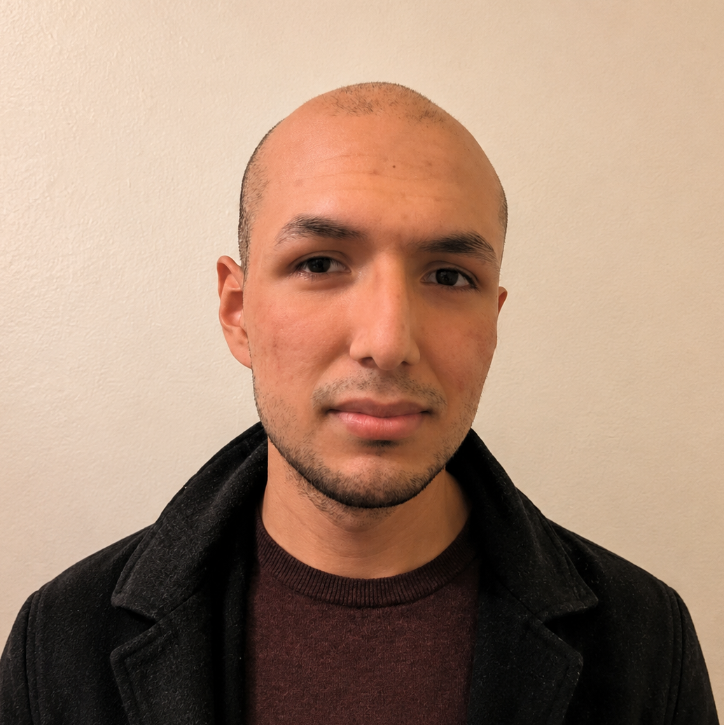 Justin Mendiola – Laboratory Research Coordinator